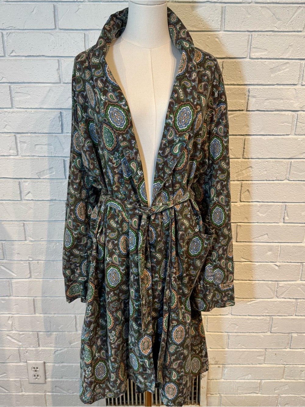Vintage 60s 70s Royal Crest Casuals Paisley Robe Mens L